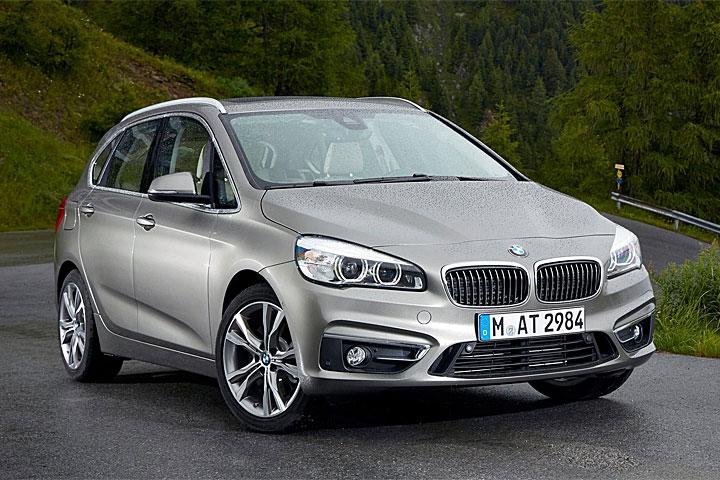 这驾感，依旧又浓又辣，试驾全新一代宝马M135i xDrive