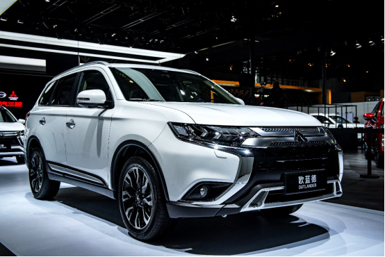 欧蓝德和全新RAV4荣放哪个值得购买?老司机为你支招!