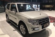 三菱 帕杰罗V87 全新车 短轴，3.8V6+超选四驱，两把差速锁！