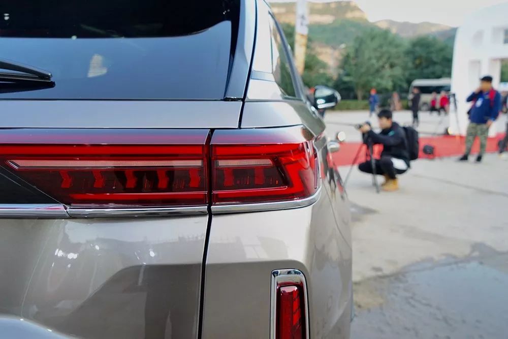 座驾千千万 “中国机长”,张涵予为何独爱这款SUV?