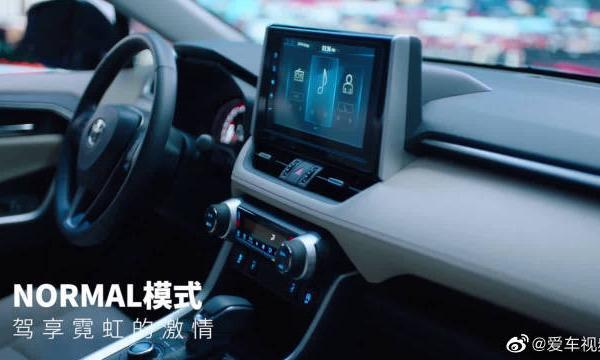 全新RAV4荣放越级新生！颠覆者来了，你会考虑他吗？