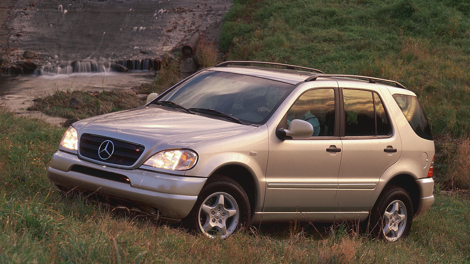 忘记911吧......这8款车才是保时捷的救星!