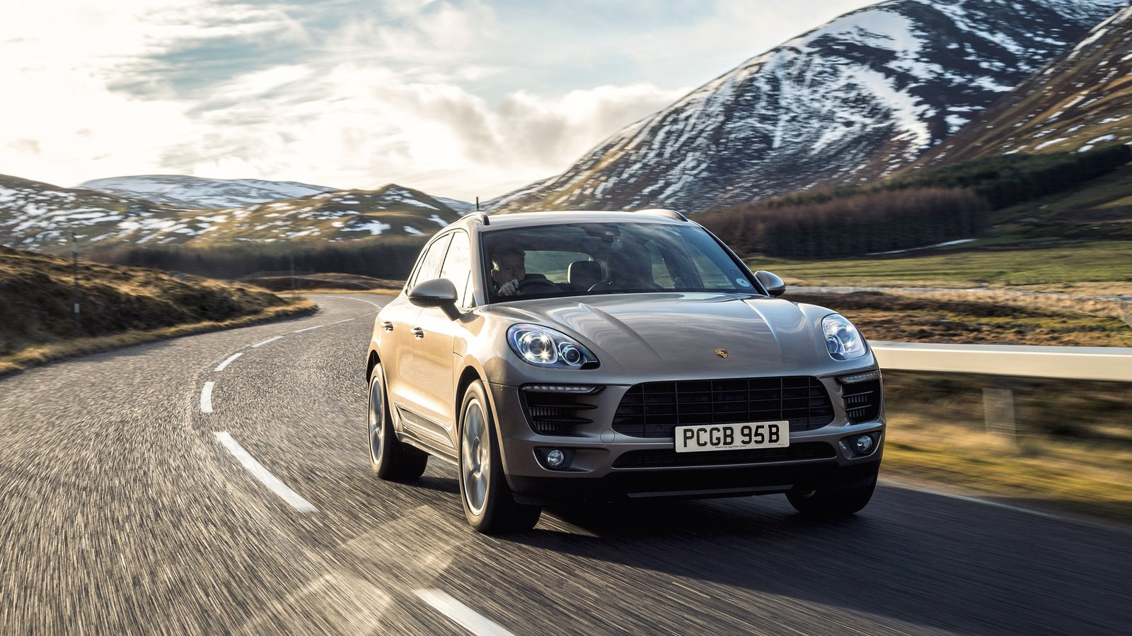 忘记911吧......这8款车才是保时捷的救星!