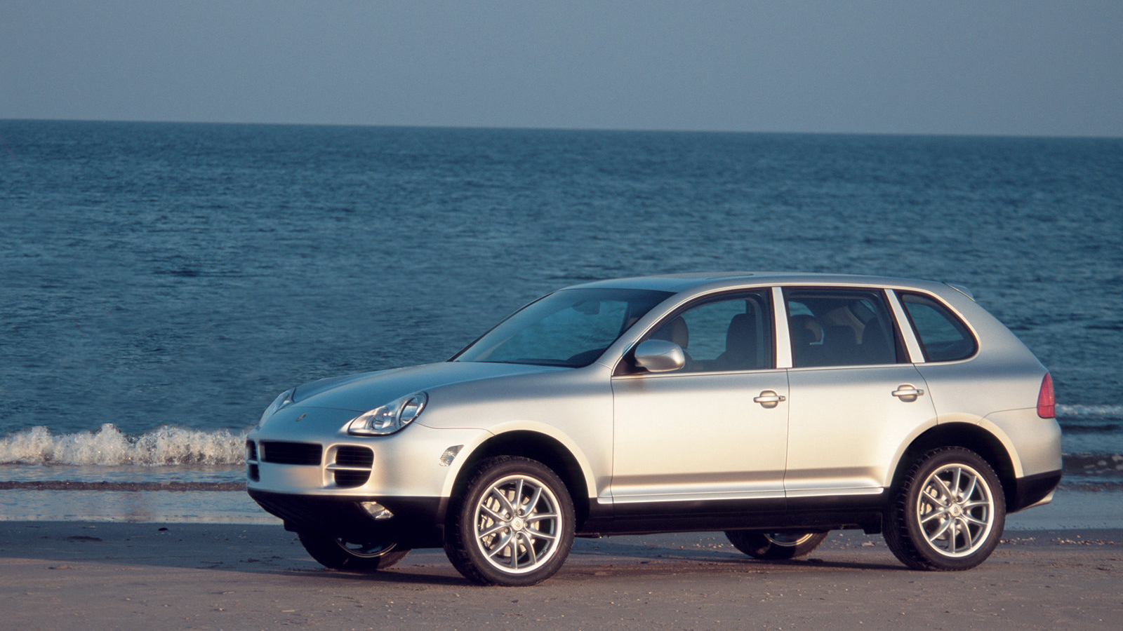 忘记911吧......这8款车才是保时捷的救星!