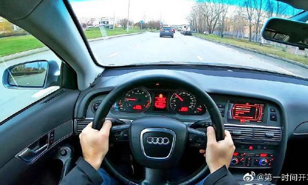 试驾奥迪A6 2.4L，十多年前的灯厂已经这么好看了？