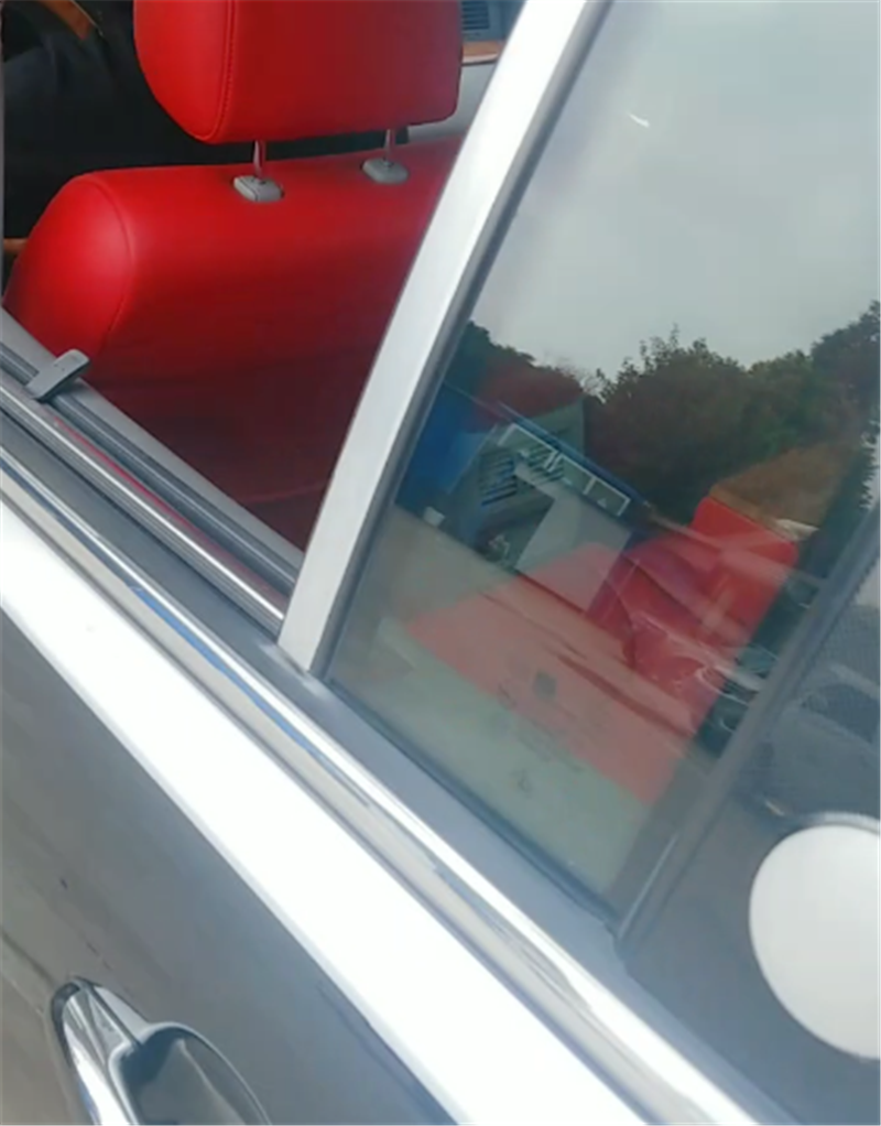 “山寨”劳斯莱斯,配双色漆、女神标,车价仅30万,车型少有人知