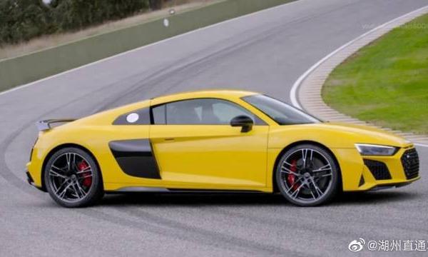 汽车视频：拉斯维加斯黄色的奥迪R8双门