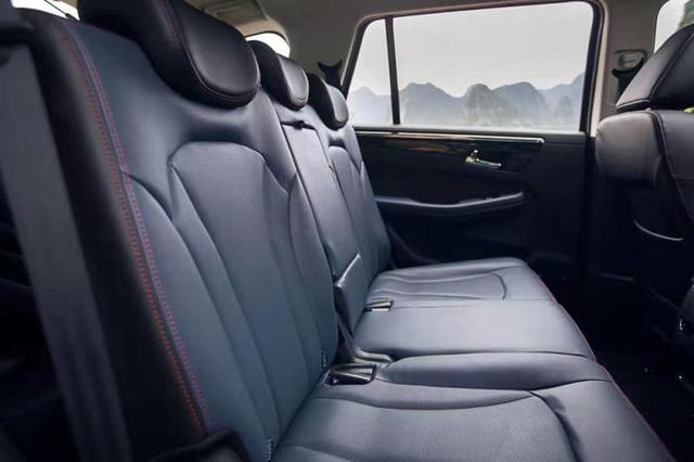 试驾斯威G05,6.99万起,休闲旅行7座全能SUV?