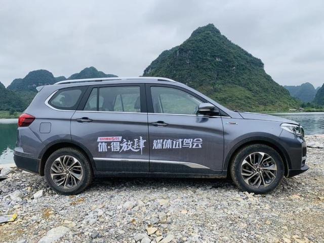 试驾斯威G05,6.99万起,休闲旅行7座全能SUV?
