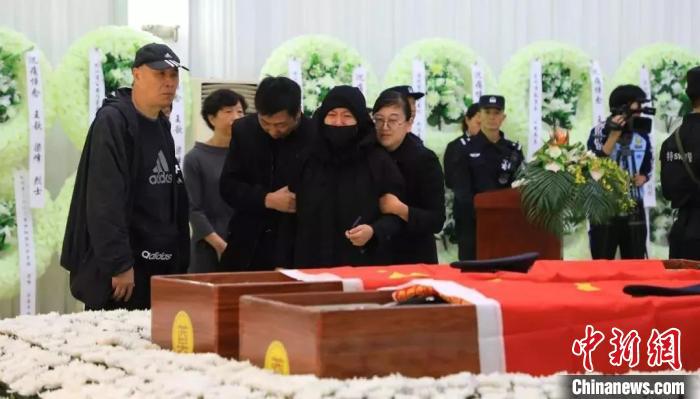手机全讯 - 最新!北大清华2019在京招生政策出炉,十大看点一文读懂