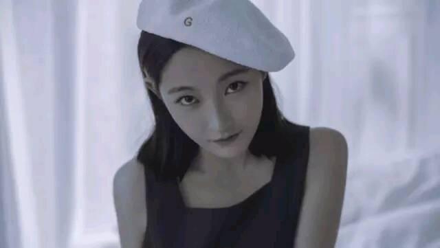 新版《雪山飞狐》未播先火, 来看看男女主演大家都满意吗？