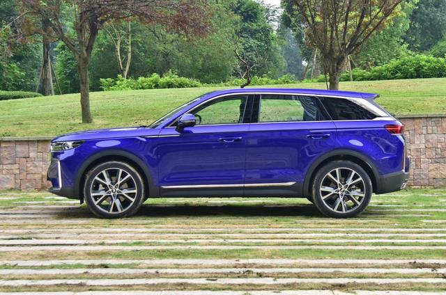 10月底新车众多,新宝骏RS-3、高尔夫纯电登场,谁的热度更高?