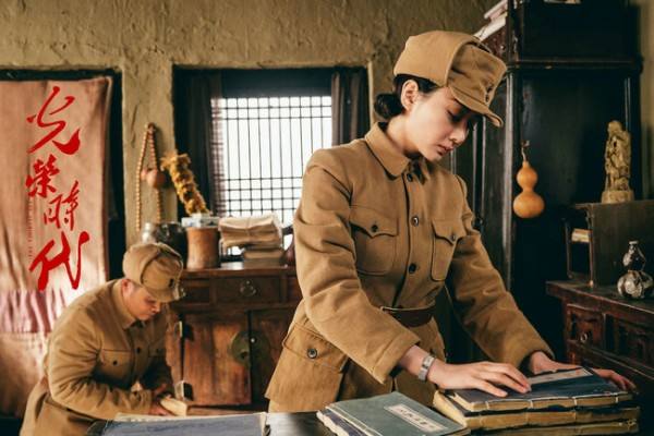 《光荣时代》史实探究，北平解放、更名、挂牌等你get到了吗