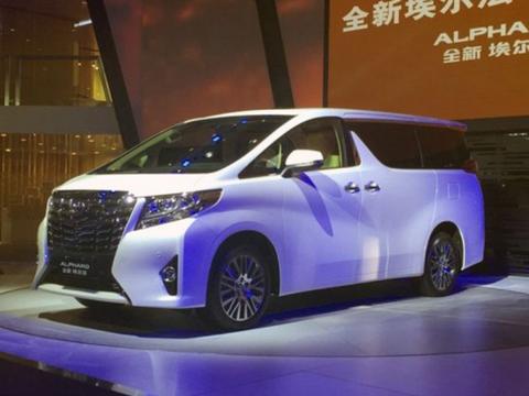 埃尔法再升级，首款加长版来袭，4座布局+V6引擎