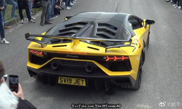 【兰博基尼 Aventador SVJ】炸街小合集！真的是炸到飞起啊！