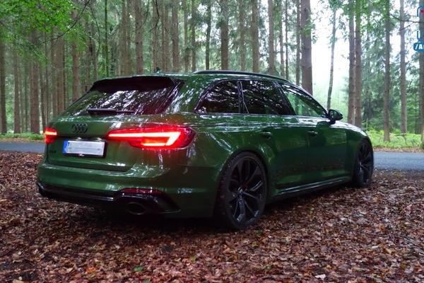 汽车视频：全新奥迪RS4加速声浪展示