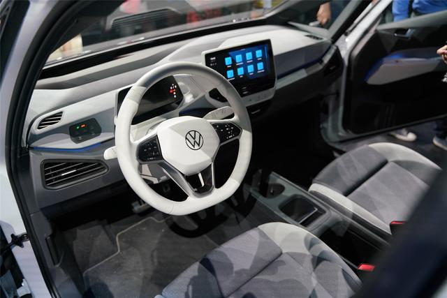 大众全面换标,纯电动车也有中国特供?