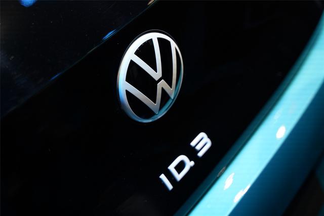 大众全面换标,纯电动车也有中国特供?