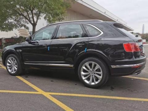 造型典雅 性能出色 19款添越V8实拍感受