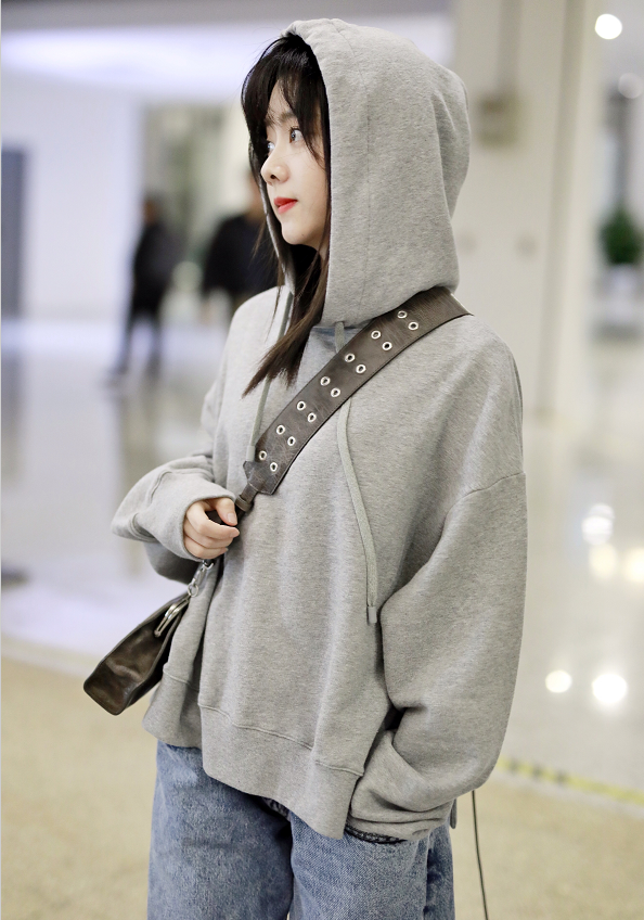 T社 <em>定制</em>卫衣选择<em>连</em><em>帽</em>卫衣有什么优点？