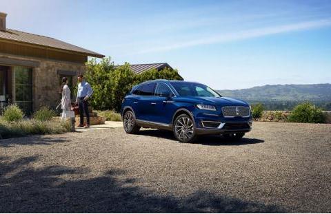 全进口够豪华的林肯航海家，都是30多万还看BBA？