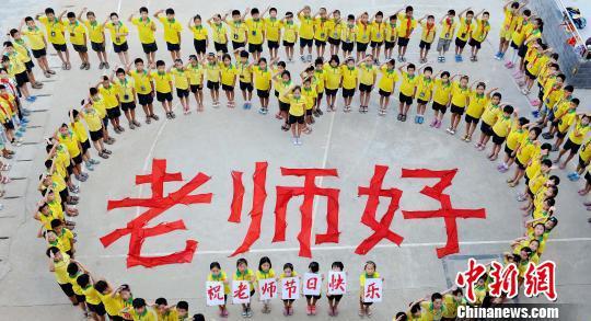 「uedbet提现要多久」清末朝廷重臣怎么会被太监骂死?