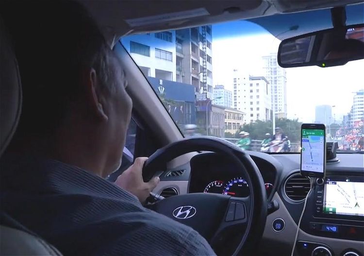 中国人到越南,首次体验越南版的"滴滴打车",看看是怎么样的?