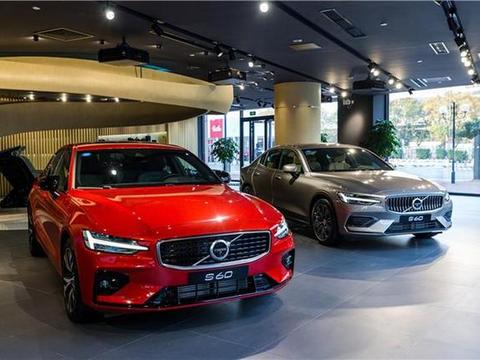 全新沃尔沃S60实拍，颜值在线、科技、安全配置丰富
