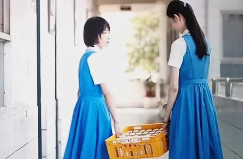 少年的你:胡小蝶跳楼自杀前,为何故意将吸管咬坏?是我