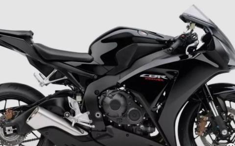 本田“CBR1000RR-R”商标申请 多了个R意味着？