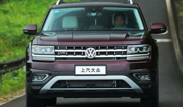 上市2年仍被热捧，车长超5米，直降5万铁了心要取代汉兰达