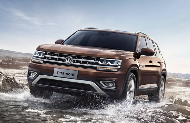 上市2年仍被热捧，车长超5米，直降5万铁了心要取代汉兰达