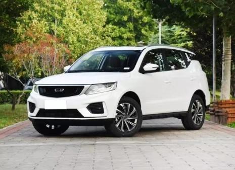 吉利新出的SUV，才六万多，油耗6.2L，1.4T榨141匹马力