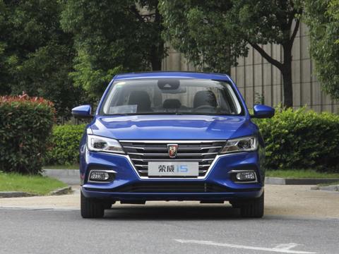 与卡罗拉同个档次，却比捷达更便宜，起售不足7万元