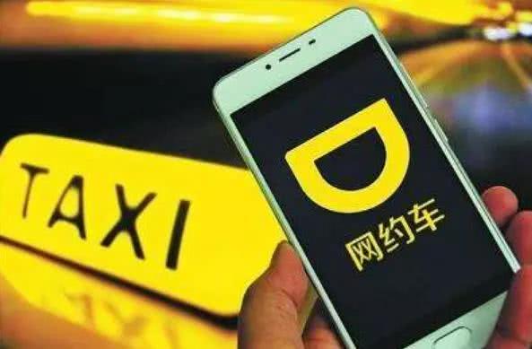 为何网约车司机都爱它?揭秘帝豪EV三板斧