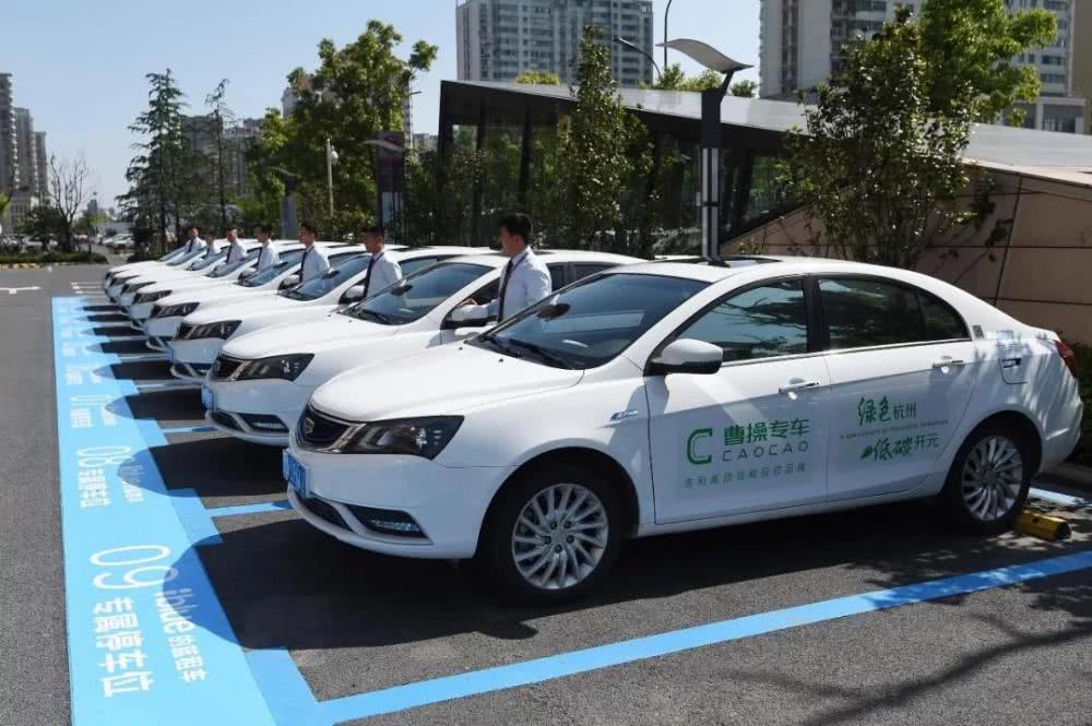 为何网约车司机都爱它?揭秘帝豪EV三板斧