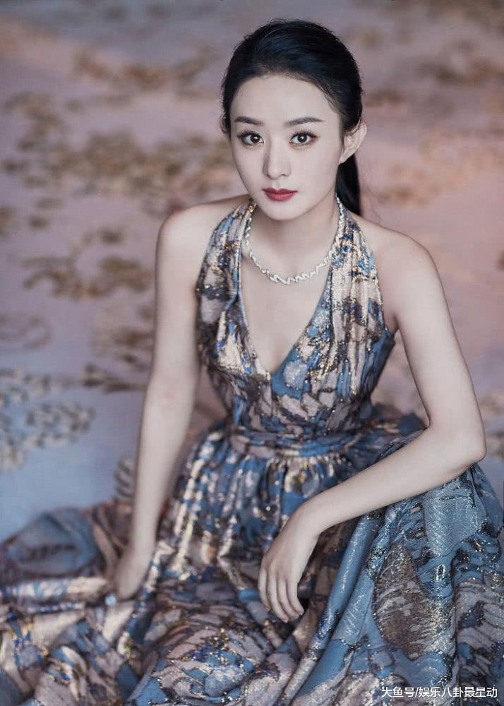 赵丽颖最新写真曝光风格多变 瘦出"蚂蚁腰"罕见秀性感