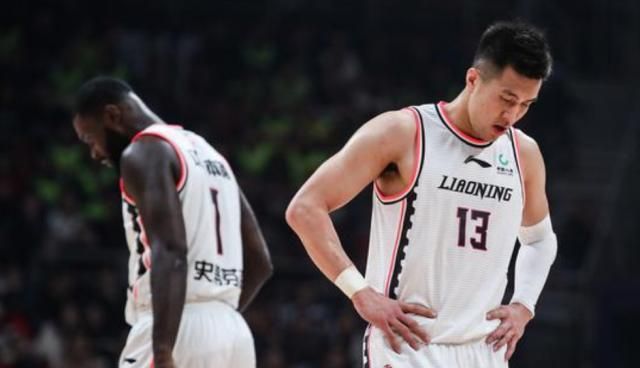 辽宁男篮图片