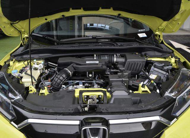 至今大众、丰田都卖不过这台车,涡轮、自吸都有,12.79w起售