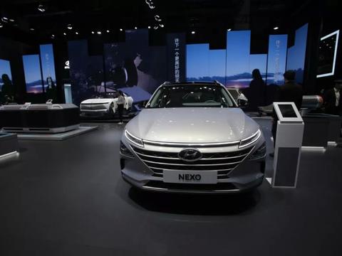 进博会上看新车｜最科技的汽车展台非现代莫属