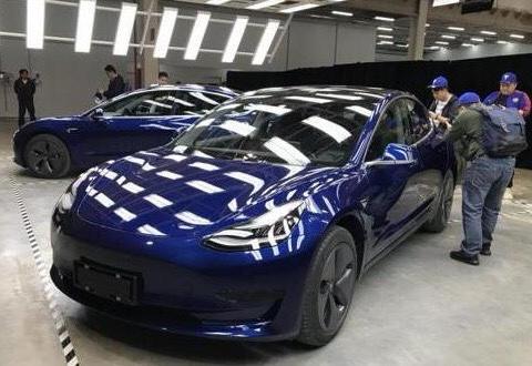 国产版特斯拉model3实车实拍照，新车仅提供一种动力版本
