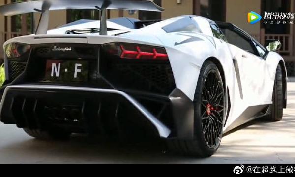牛魔王升级大换装！兰博基尼LP700变身LP750有点酷