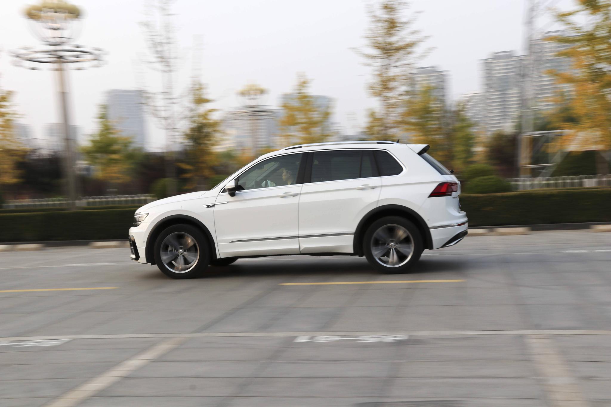 小而精的“原味”德系SUV，试驾进口大众Tiguan