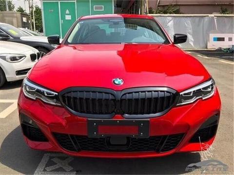 2.0T+8AT，高智能配置，却销量平平，大家是不是都在等它降价？