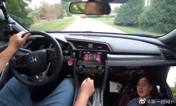 试驾2020款本田思域的第一视角展示