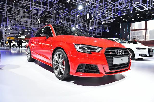 奥迪S3性能小刚炮,2.0T发动机最高优惠5.96万