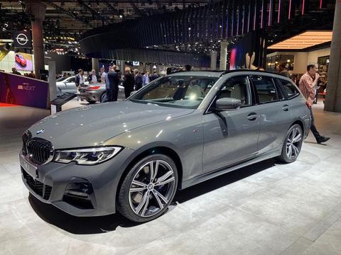 终于来了！最实用“宝马3系”亮相，尺寸大涨，空间不比SUV差！