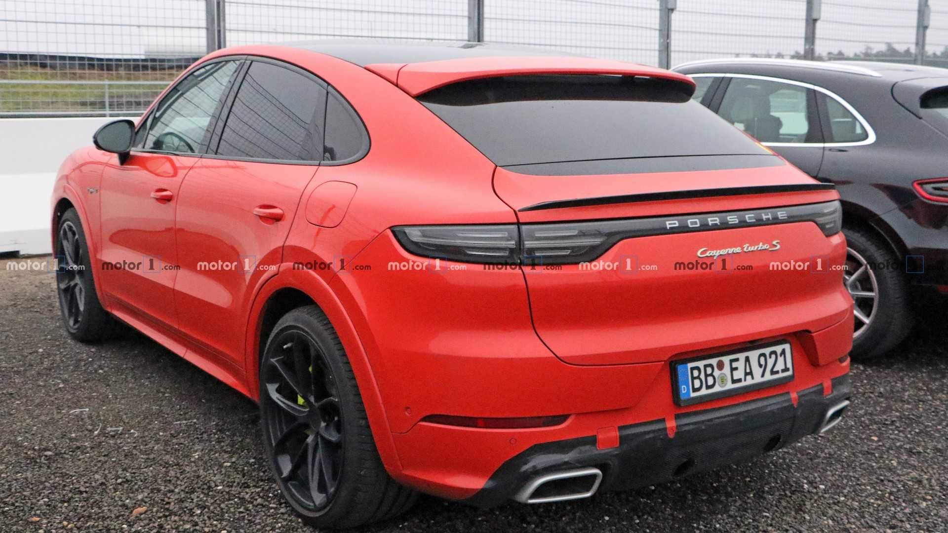 保时捷Cayenne Turbo S E-Hybrid Coupe谍照曝光