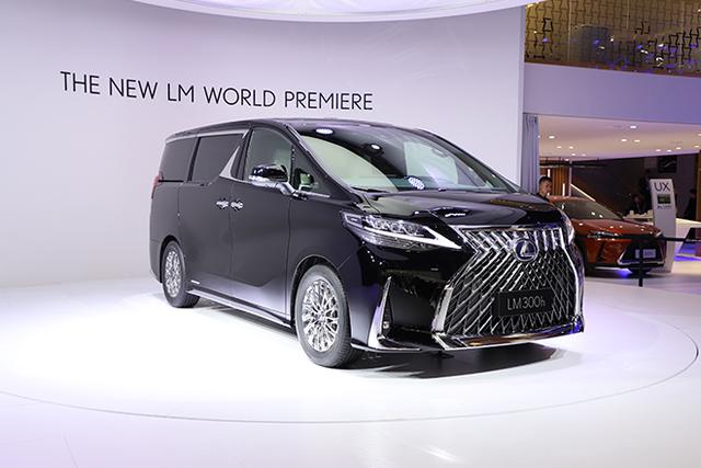200万还买不到一台2.5L的面包车?网友:都是给惯的