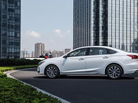 同级唯一独立后悬、轴距2770mm，锐程CC刷新精品国货家轿标准！